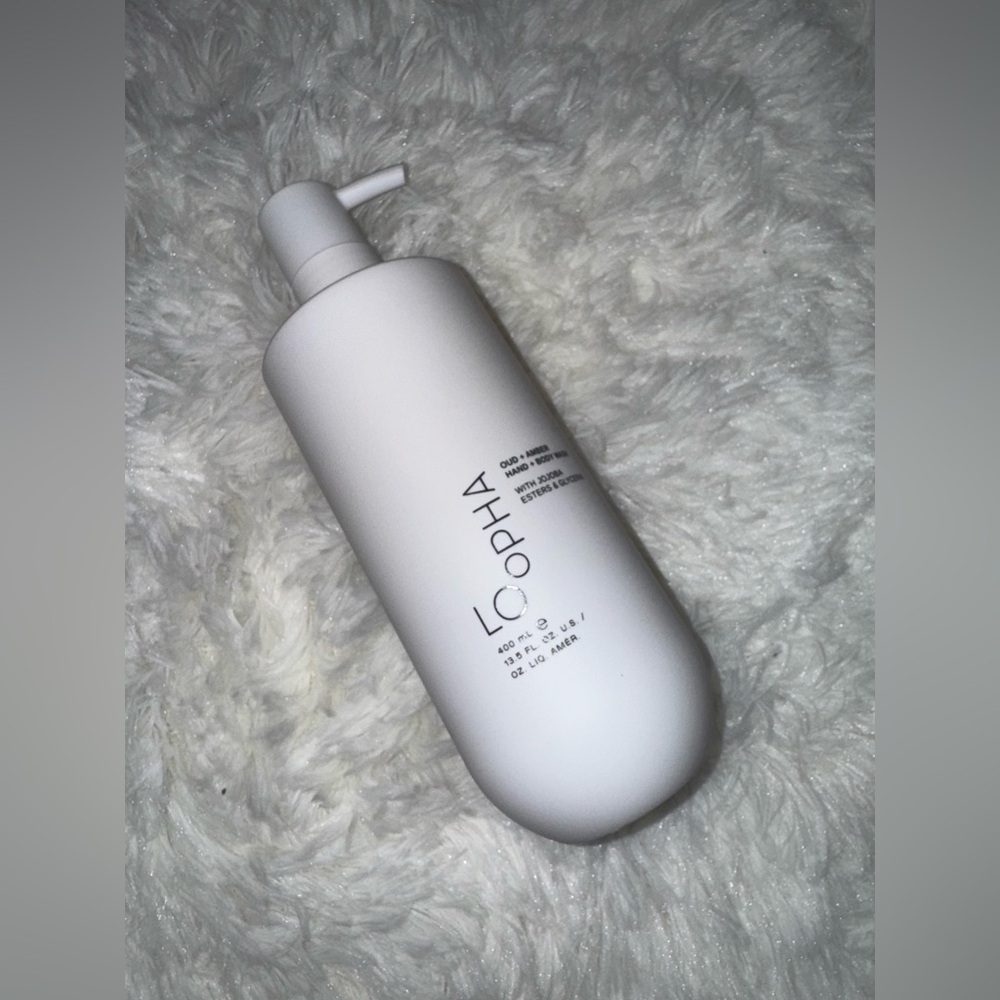 FINAL PRICE NEW LOOPHA Oud & Amber Hand & Body Wash